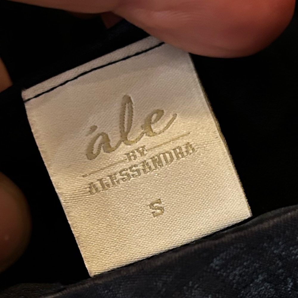 LBD ALE BY ALESSANDRA Elegant Black Mini Dress - Picture 4 of 5